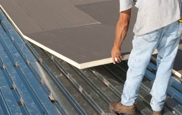 benefits of insulating Castle Town flat roofing